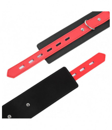 OHMAMA FETISH LOCK BUCKLE WRIST RESTRAINTS